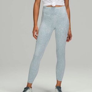 Lululemon Fast and Free Tight 25" *NuluxCity Grit White Blue Fog size 4 NWOT